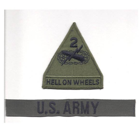 Vtg US ARMY SECOND 2ND ARMORED DIVISION  HELL ON WHEELS PATCHES Military… - Picture 1 of 1